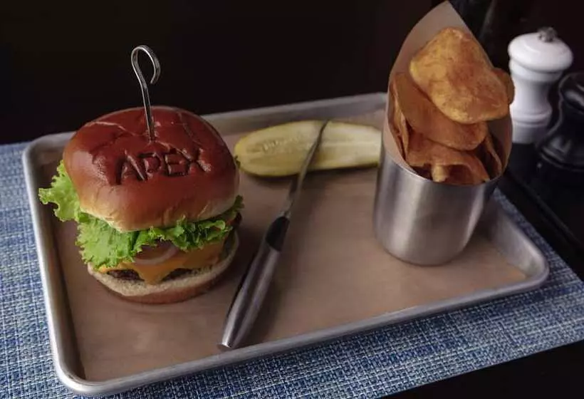 Hotel Seven Sebring Raceway