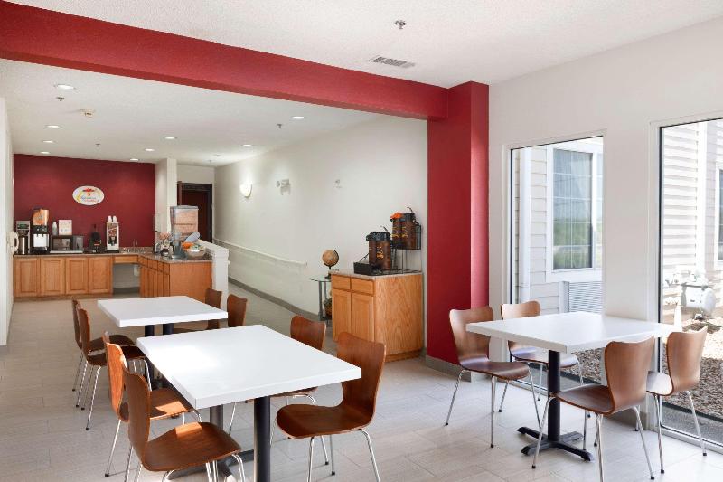 فندق Super 8 By Wyndham Garland Rowlett East Dallas Area