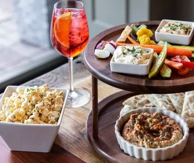 ホテル The Armstrong