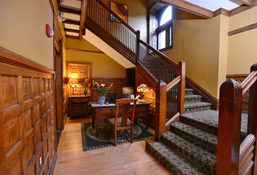 هتل The Inn On Ferry Street