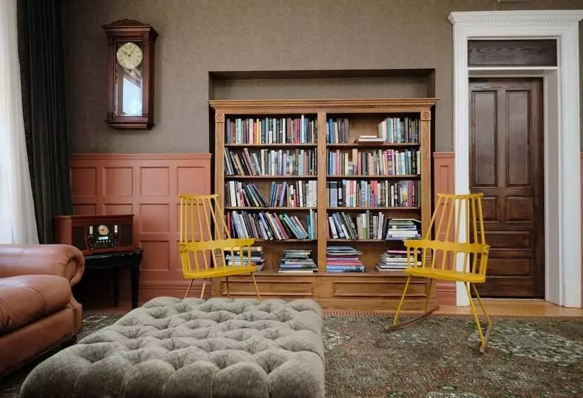 ホテル The Inn On Ferry Street