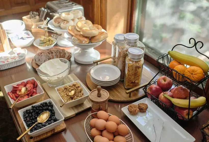 ホテル The Inn On Ferry Street