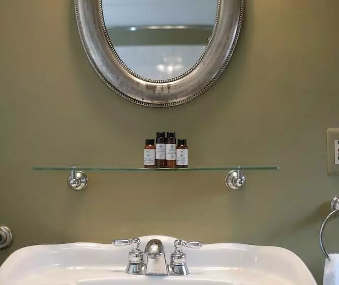 ホテル The Inn On Ferry Street