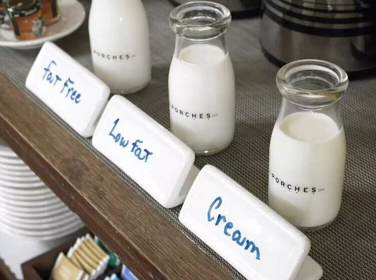 酒店 The Porches Inn At Mass Moca