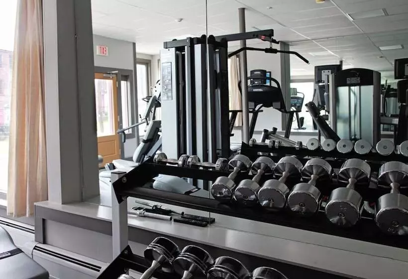 酒店 The Porches Inn At Mass Moca