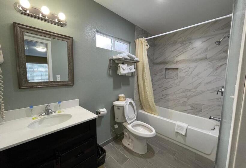 فندق على الطريق Tahoe Hacienda Inn