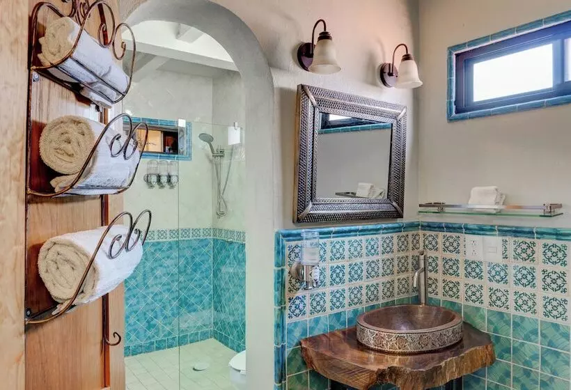 هتل Casa De Colores