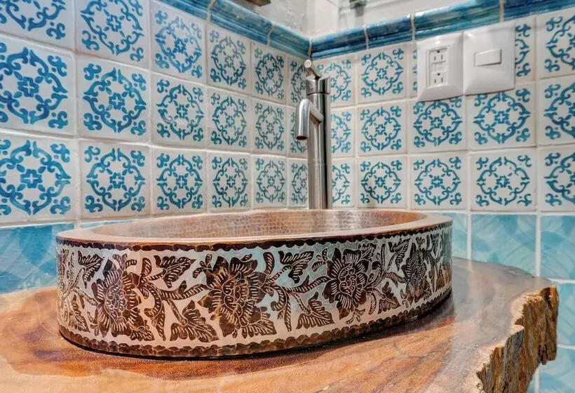 هتل Casa De Colores