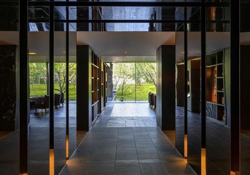 בית מלון כפרי Garrya Nijo Castle Kyoto   Banyan Group