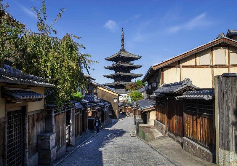 בית מלון כפרי Garrya Nijo Castle Kyoto   Banyan Group