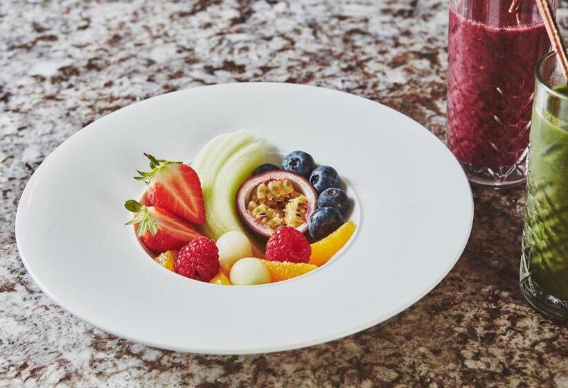 Hotel No.26 By The Sea