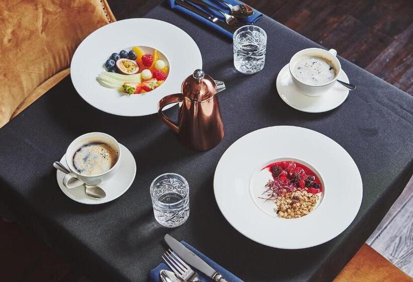 Hotel No.26 By The Sea