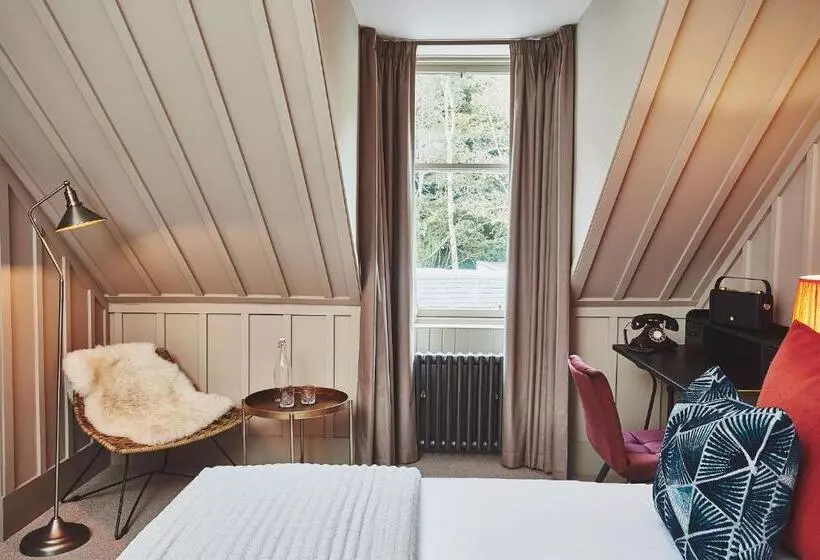 Hotelli No.26 By The Sea