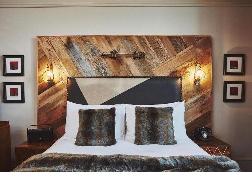 Hotel No.26 By The Sea