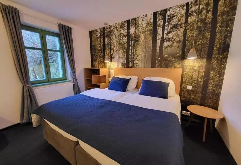 Hotelli Pension Jitřenka Hřensko