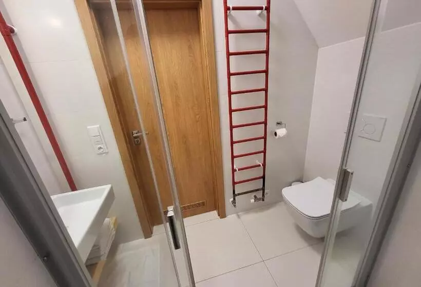 Hotelli Pension Jitřenka Hřensko