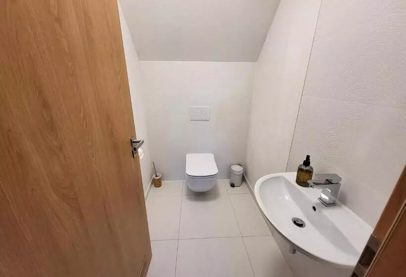 Hotelli Pension Jitřenka Hřensko