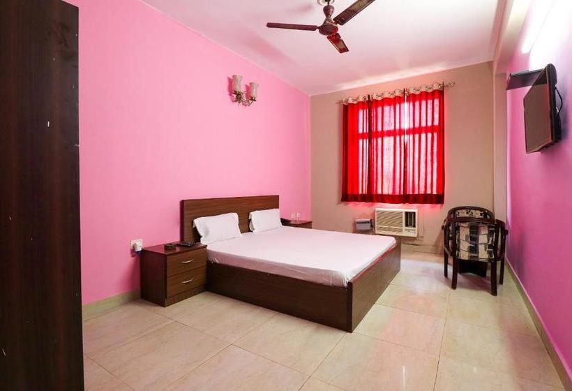 Hotelli Spot On Shree Shyam