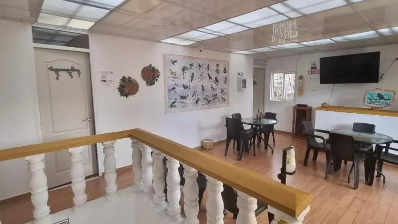 ペンション Hostal Mochileros Inn