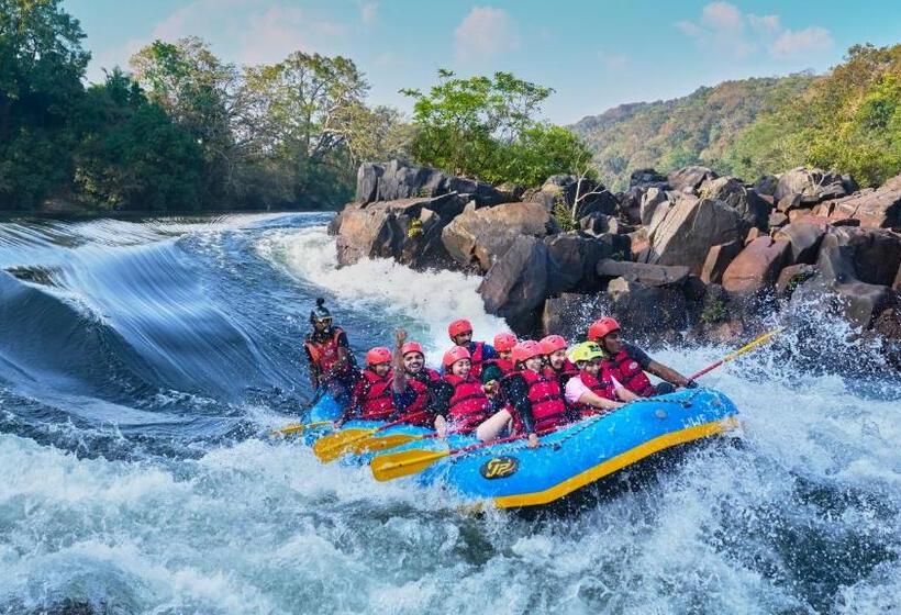 Whistling Woodzs Resort