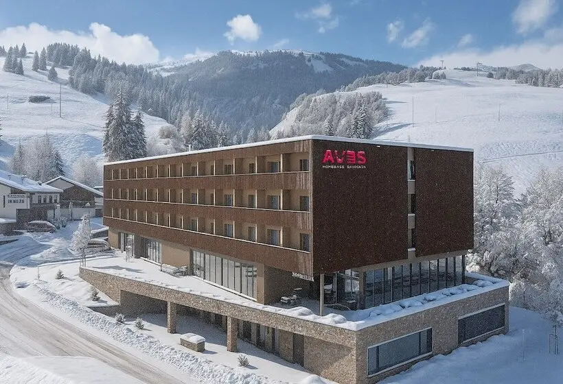 Aves Hotel Savognin