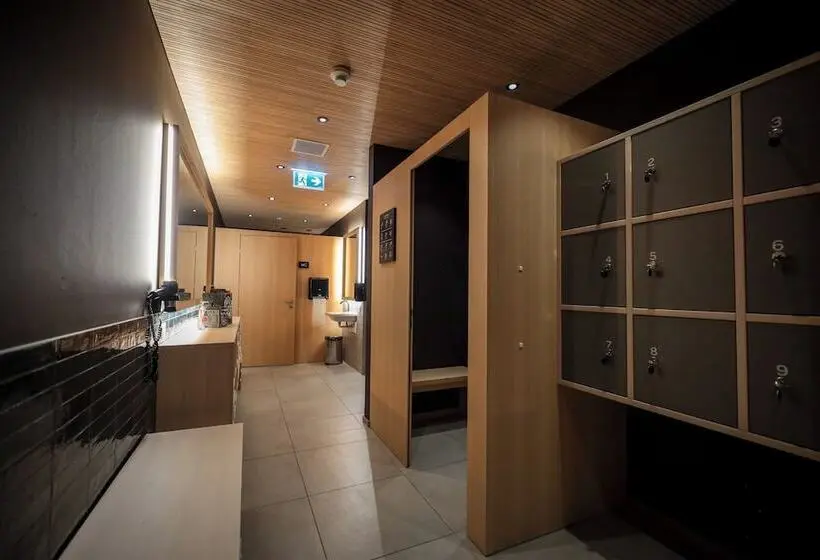 Aves Hotel Savognin
