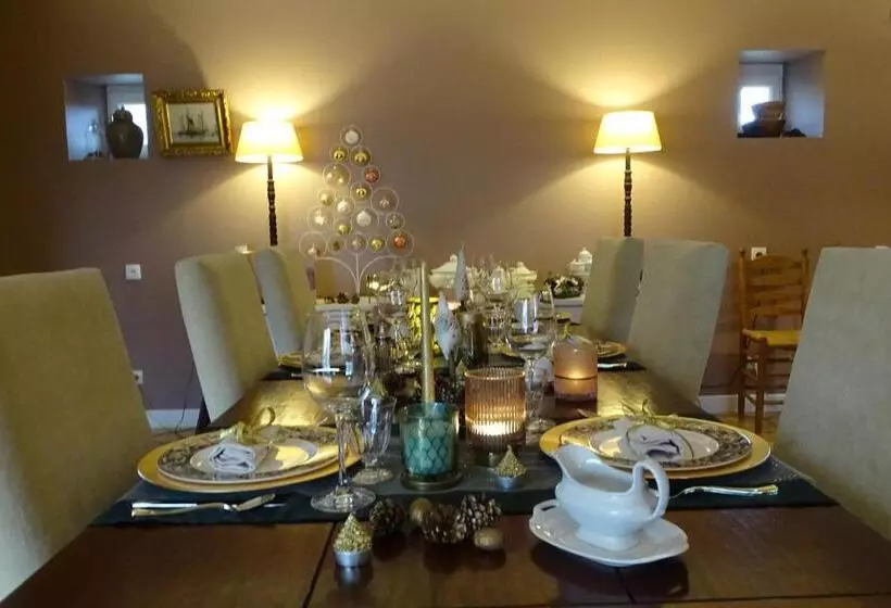 Aamiaismajoitus (B&B) Manoir De Turqueville Les Quatre Etoiles