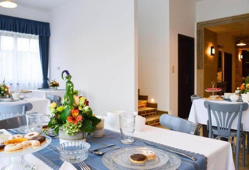 민박 Somhegyi öreg Hársfák Major Vendégház