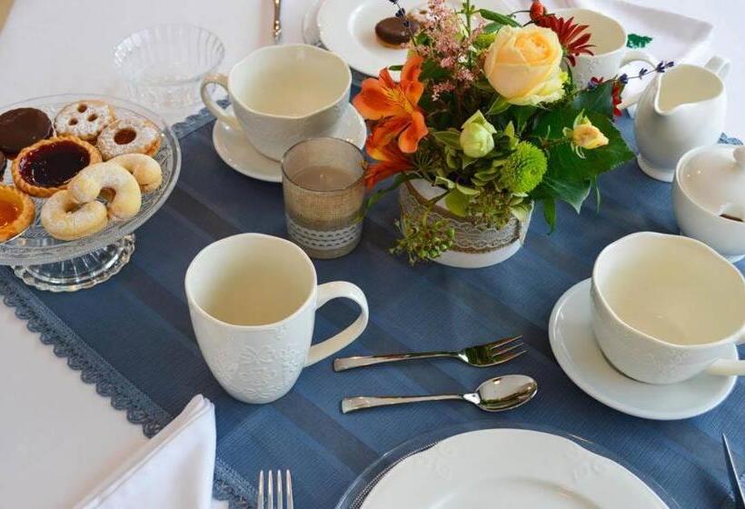 민박 Somhegyi öreg Hársfák Major Vendégház