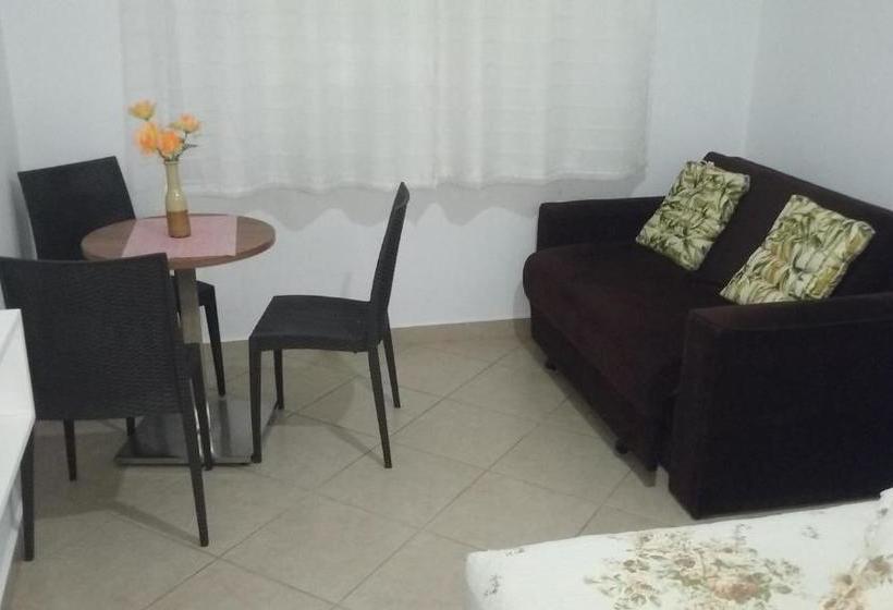 Flat Cavalinho Branco 2b1