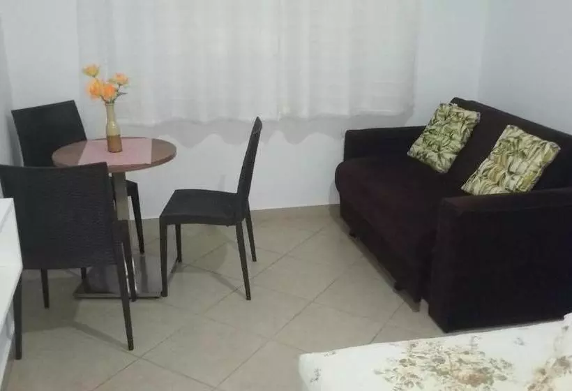 Flat Cavalinho Branco 2b1