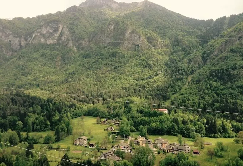 Hotelli Albergo Panoramico