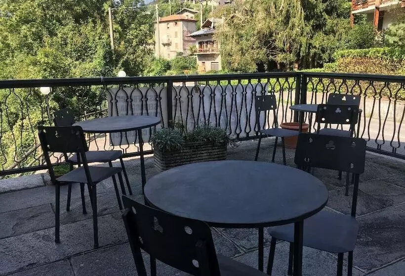 Hotelli Albergo Panoramico