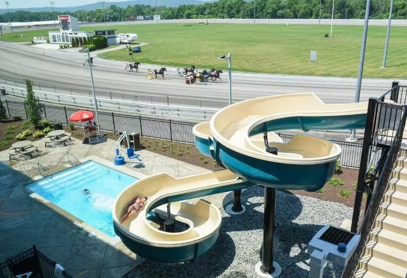 Hotelli Tioga Downs Casino And Resort