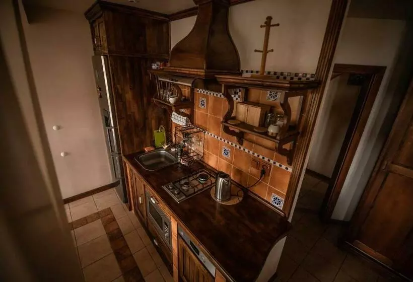 Majatalo Penzion Lucie