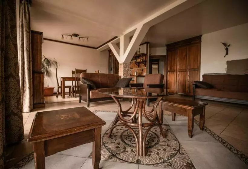 Majatalo Penzion Lucie