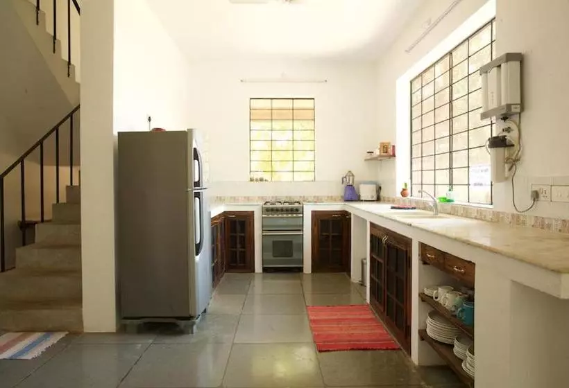 Majatalo The Annex, Isai Ambalam Guest House