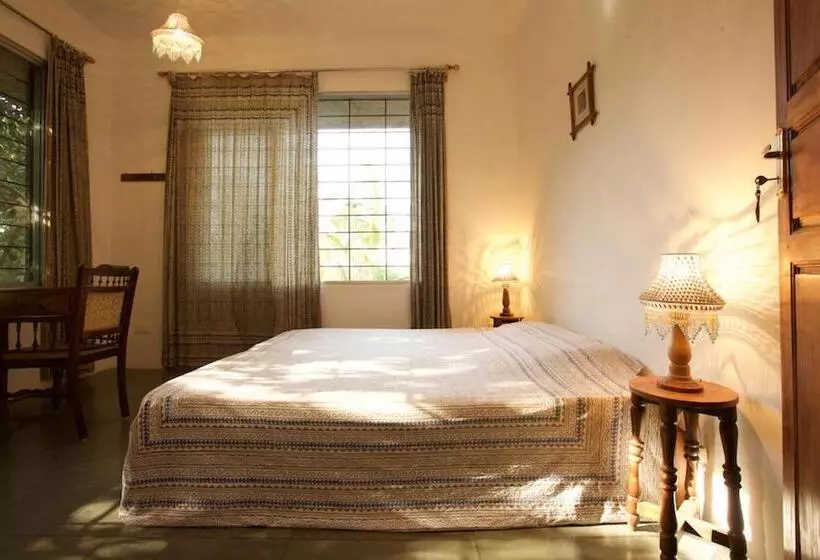 Majatalo The Annex, Isai Ambalam Guest House