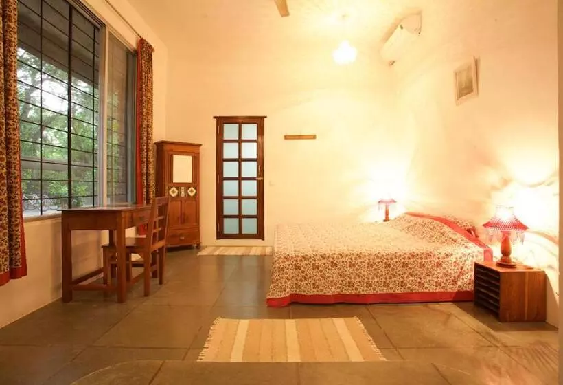 Majatalo The Annex, Isai Ambalam Guest House