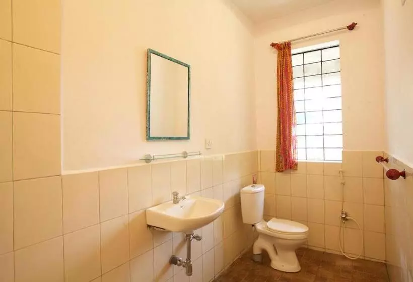 Majatalo The Annex, Isai Ambalam Guest House