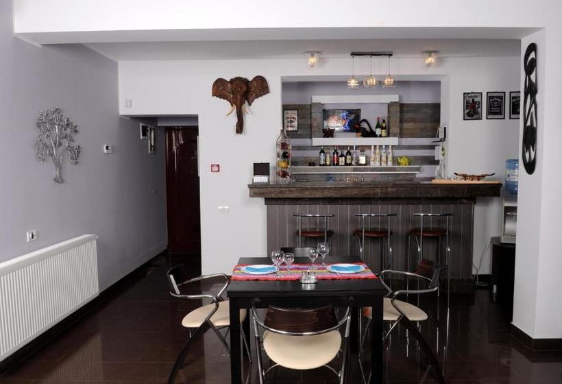 بنسيون Vila Europa