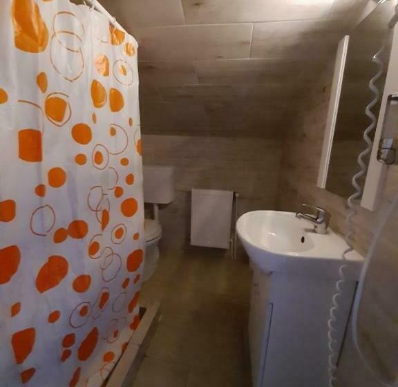 پانسیون Complex Turistic Casianna & Spa