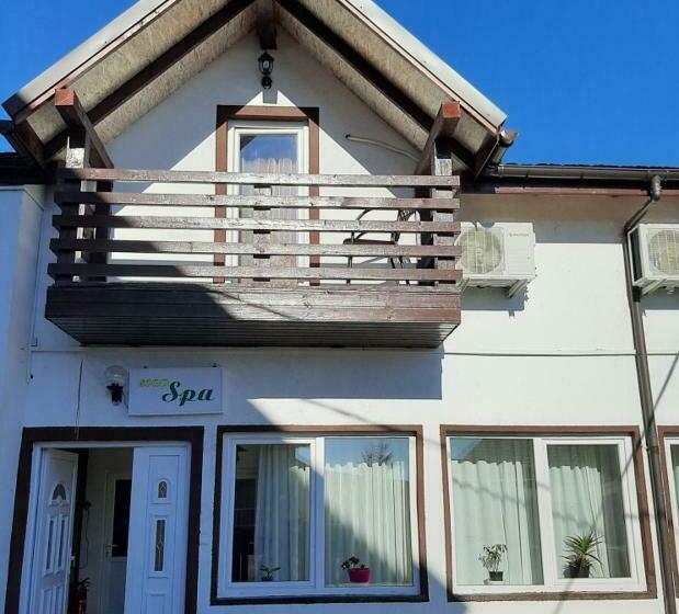 پانسیون Complex Turistic Casianna & Spa