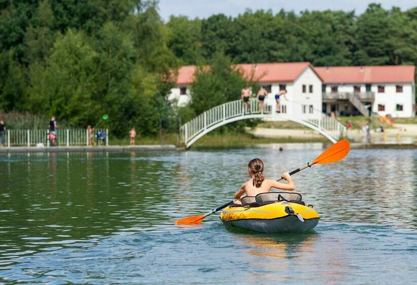 אתר נופש Oostappen Vakantiepark Hengelhoef Nv