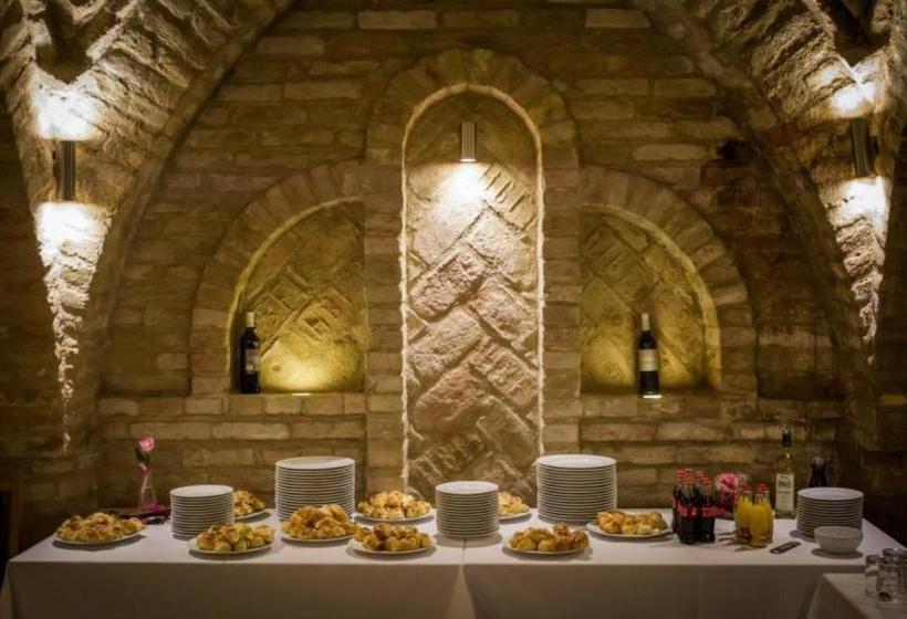 הוסטל Vinatus Pince