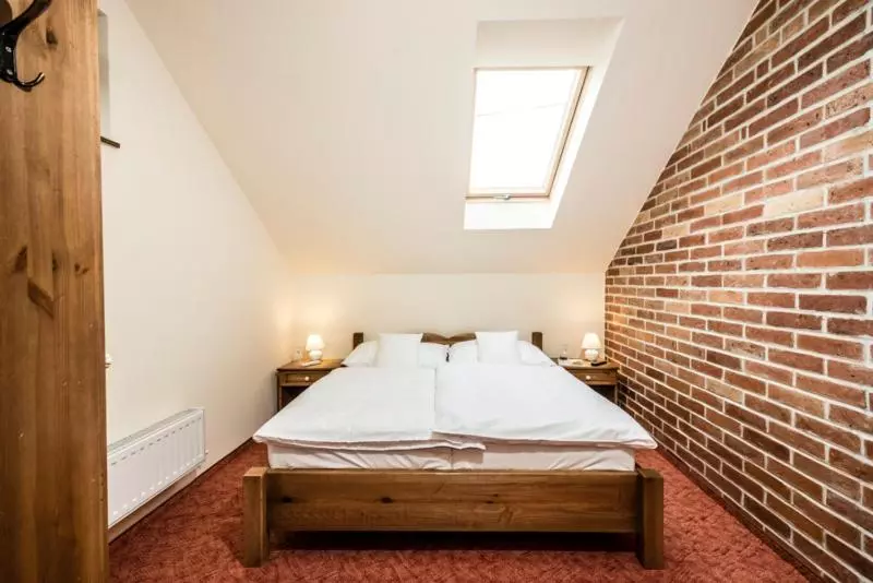 ユースホステル Vinatus Pince