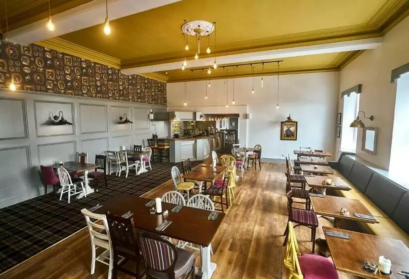 Hotelli The Commodore Inn