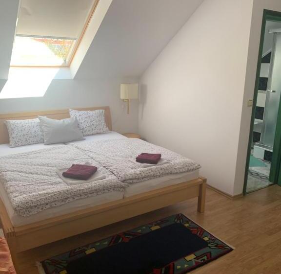 ペンション Haus Kristina