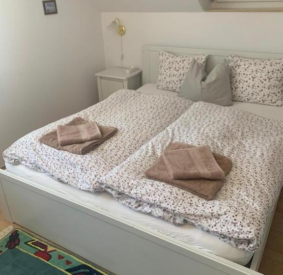 ペンション Haus Kristina