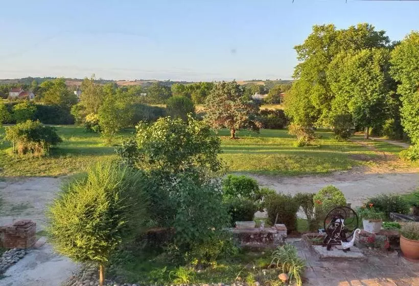 Aamiaismajoitus (B&B) Domaine Des Jammetous   Hotel And Yoga Retreat Center